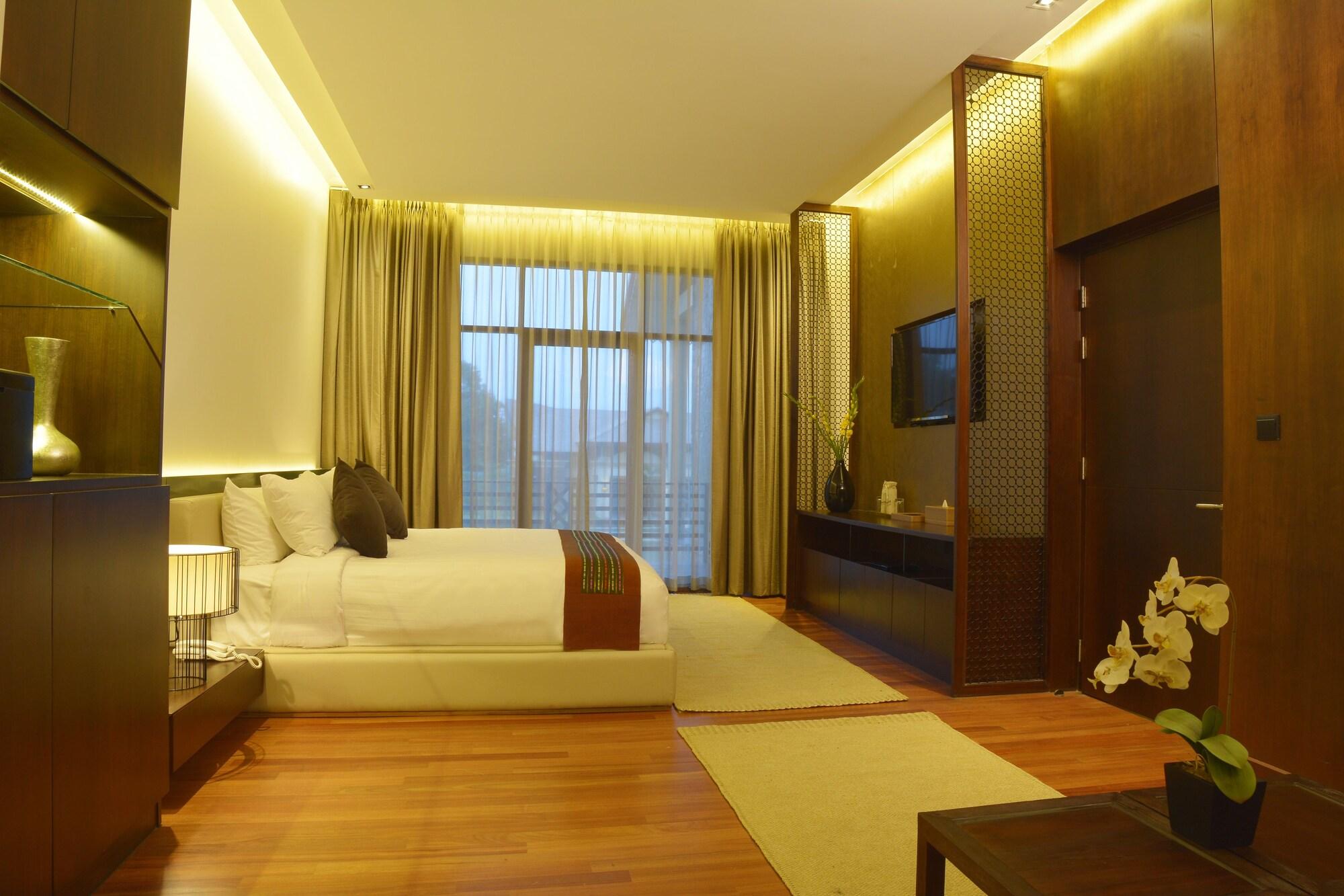 Emerald Palace Hotel Naypyidaw Zewnętrze zdjęcie
