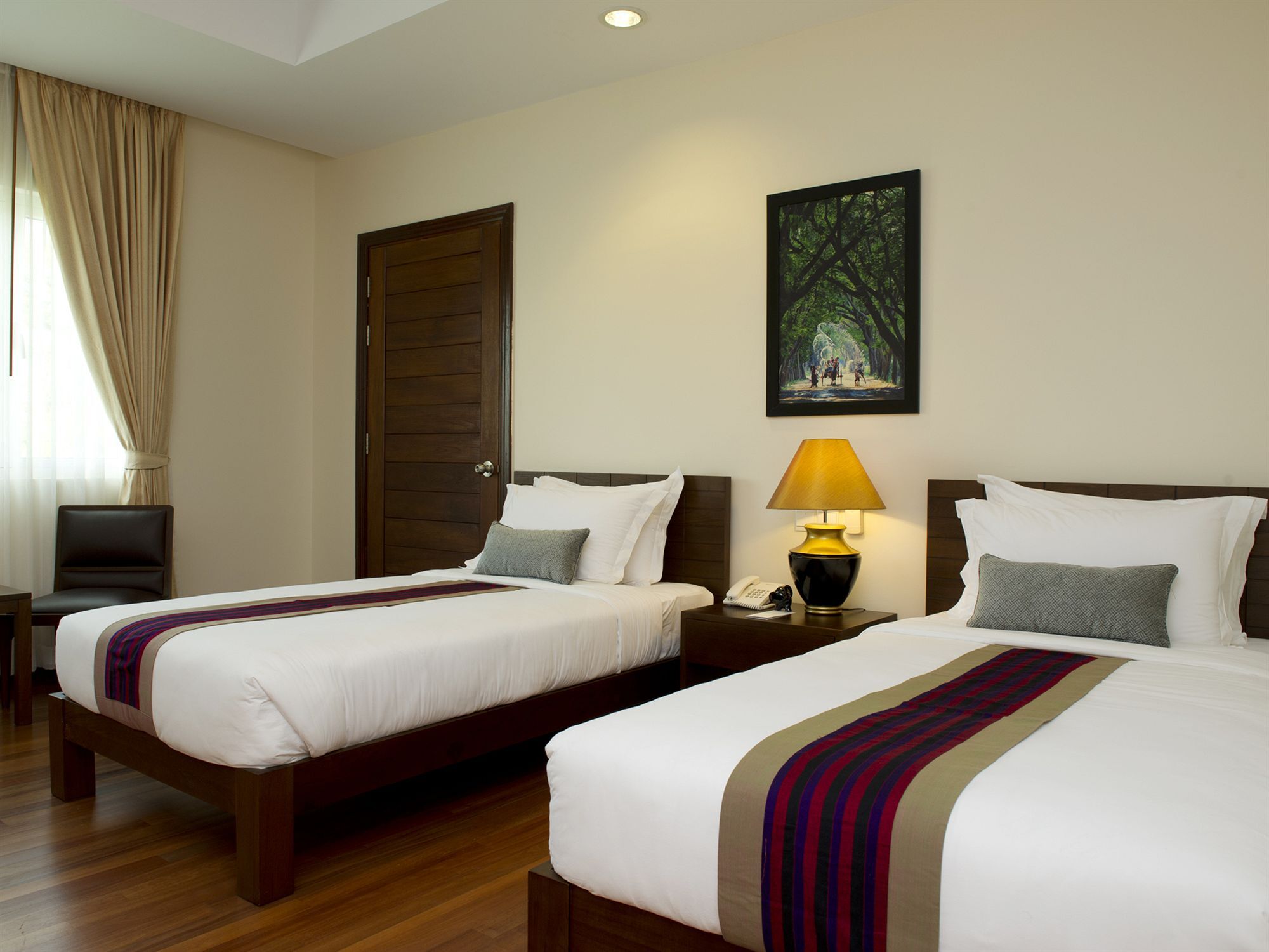Emerald Palace Hotel Naypyidaw Zewnętrze zdjęcie
