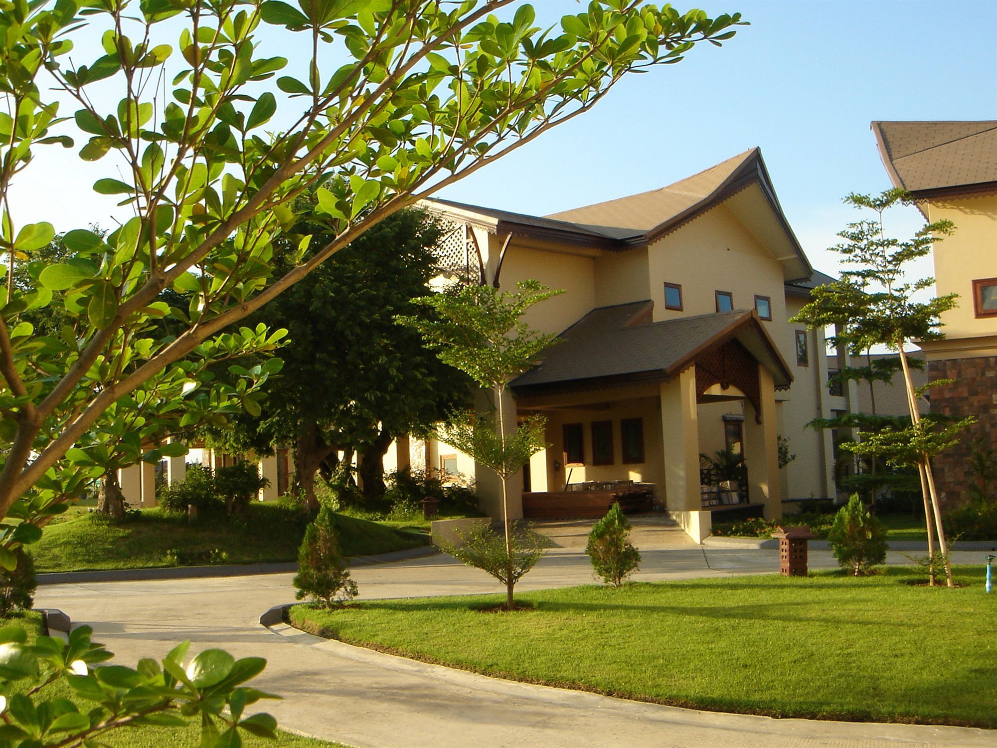 Emerald Palace Hotel Naypyidaw Zewnętrze zdjęcie